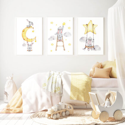 Kids Wall Poster Set | Friends Reaching Stars