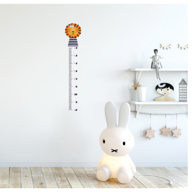 wall-height-chart-sticker-lion-sticky-gecko